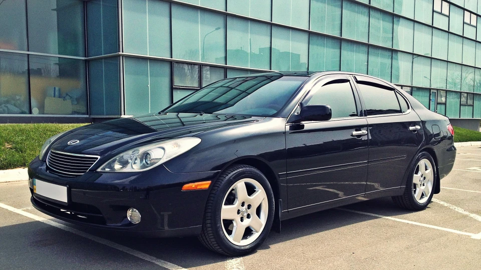 Lexus ES 5