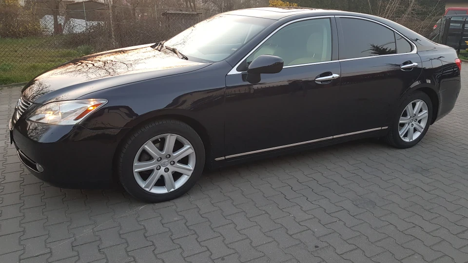 Lexus ES 5