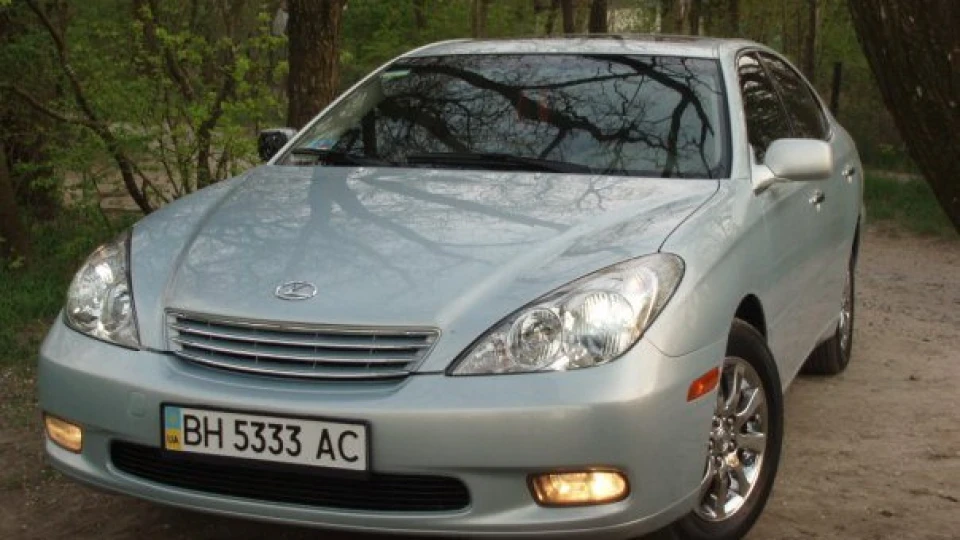 Lexus ES 3