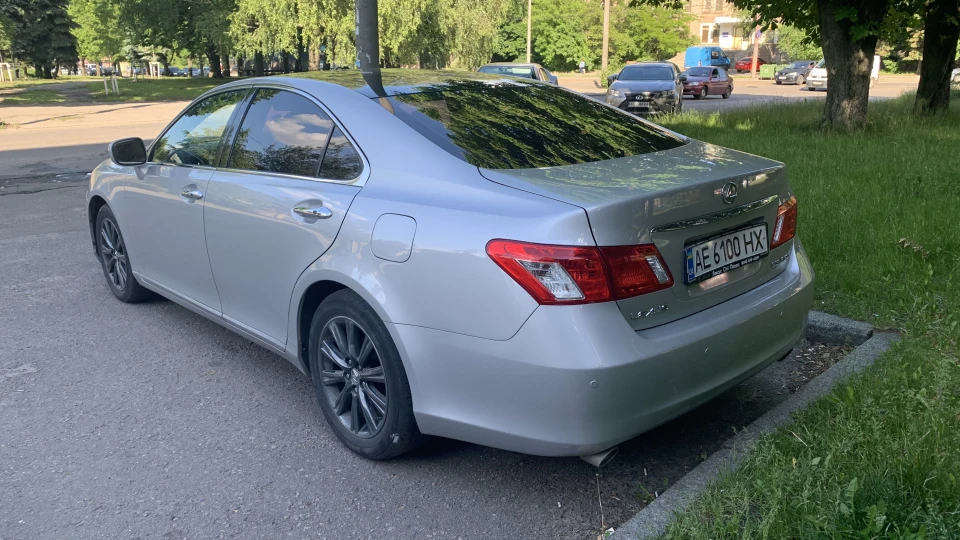 Lexus ES 3