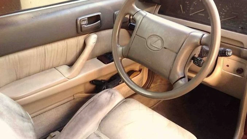 Lexus ES 4