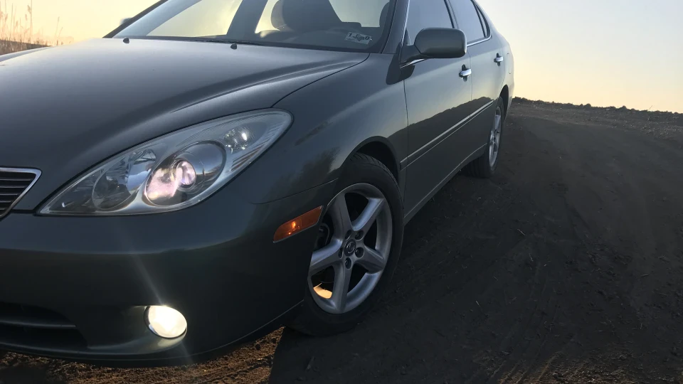 Lexus ES 5