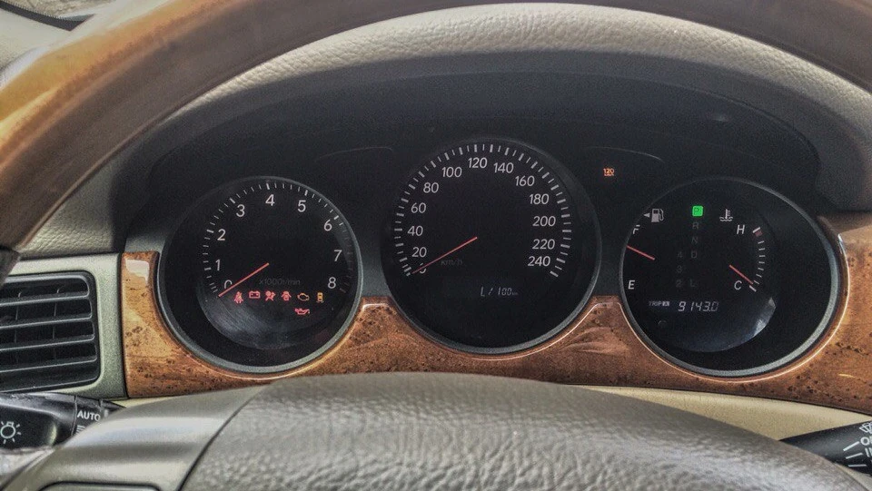 Lexus ES 4