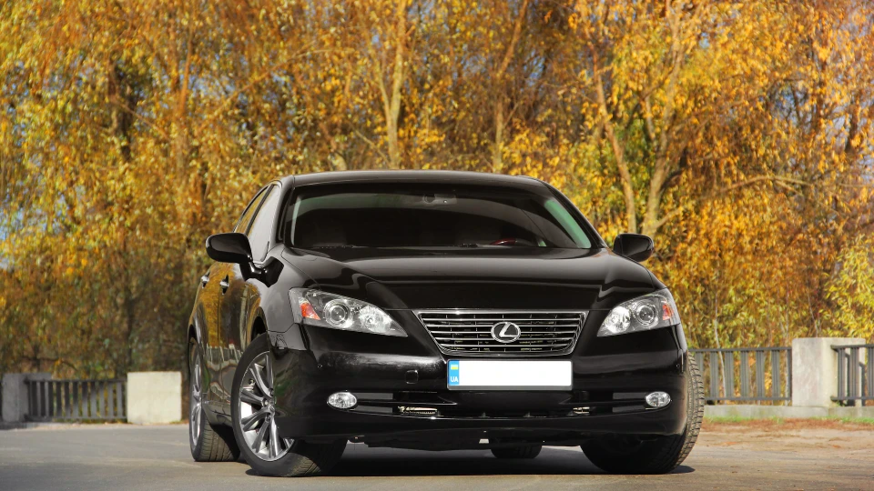Lexus ES