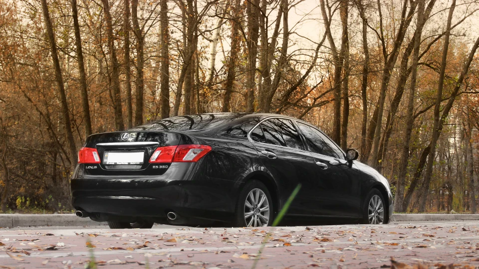 Lexus ES 3
