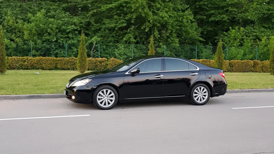 Lexus ES 277л.с. 2