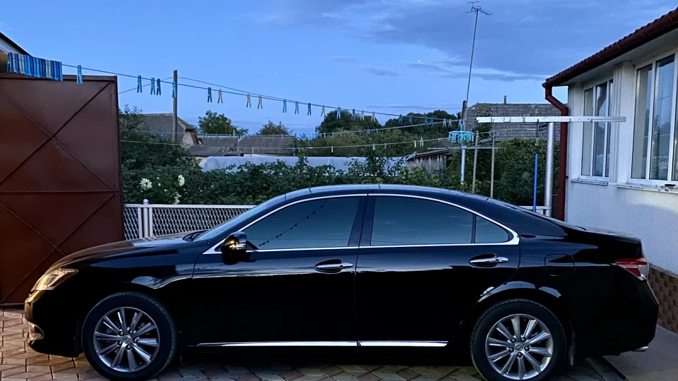 Lexus ES 350 Luxury