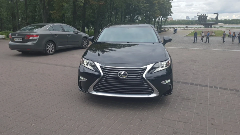 Lexus ES 350 2