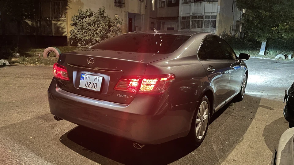 Lexus ES Canada 5