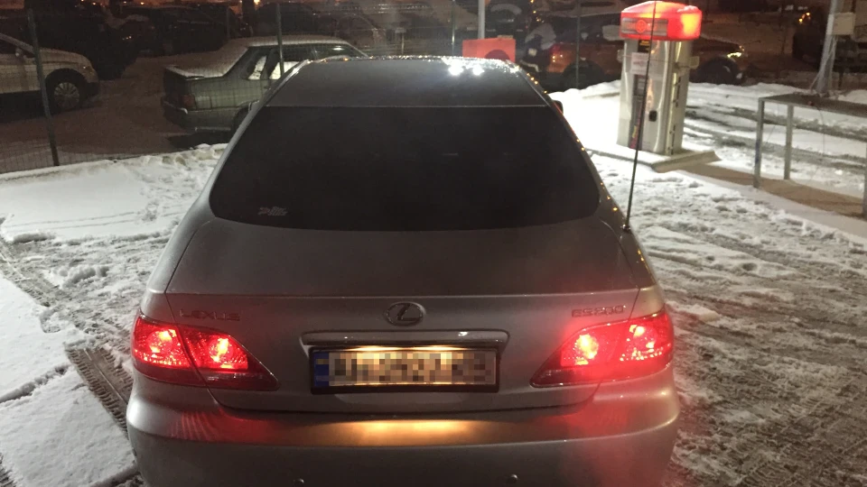 Lexus ES Лухурі)) 5