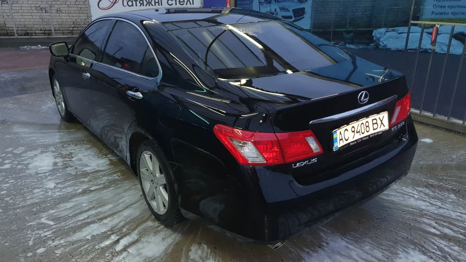 Lexus ES Пустушка 2