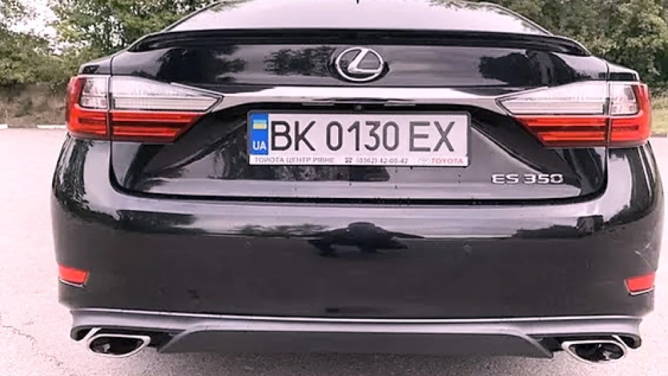 Lexus ES Yes I'm Амерекікос.