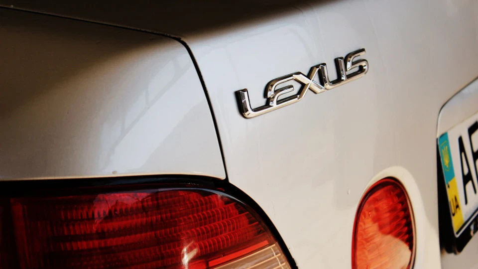 Lexus GS 3