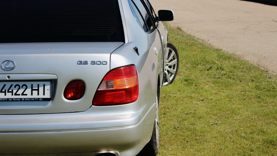 Lexus GS 4