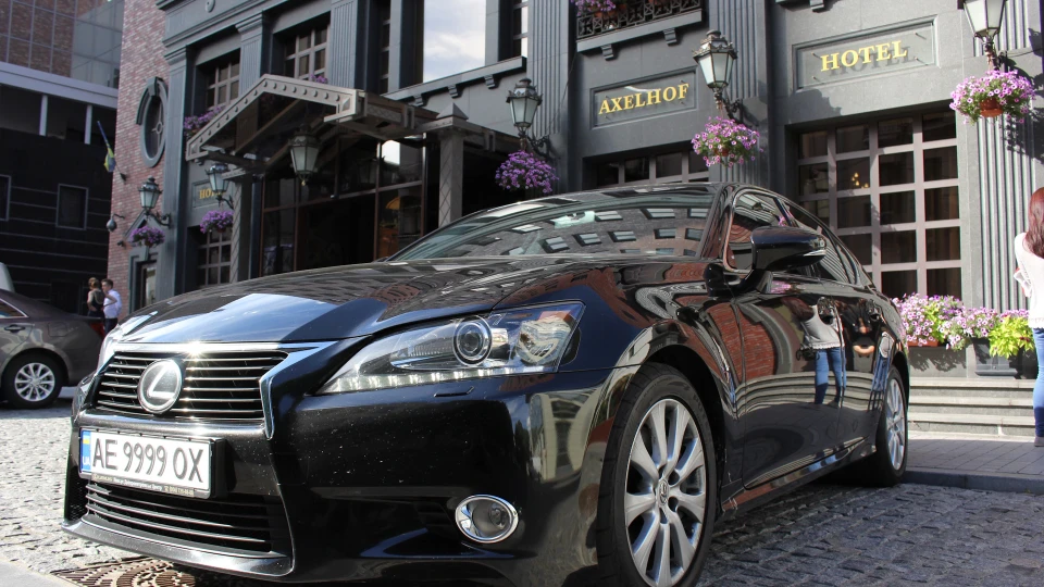 Lexus GS 2