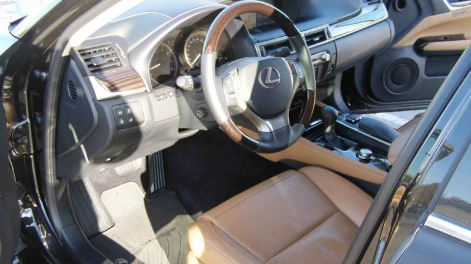 Lexus GS 3