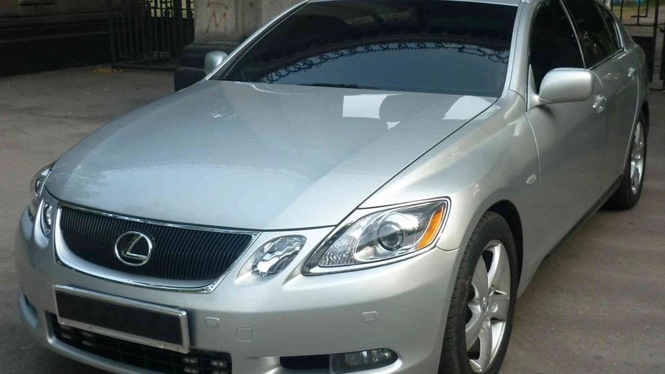 Lexus GS 3