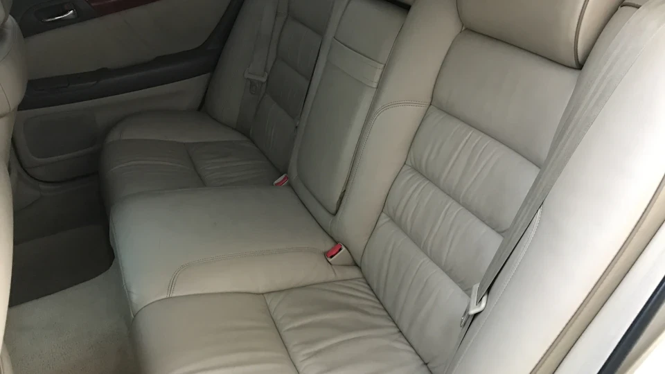 Lexus GS 300 SPECK OF GOLD 2