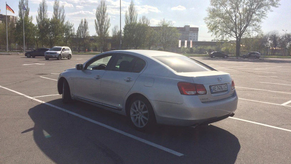 Lexus GS 300 V6 SILVER FURY 2