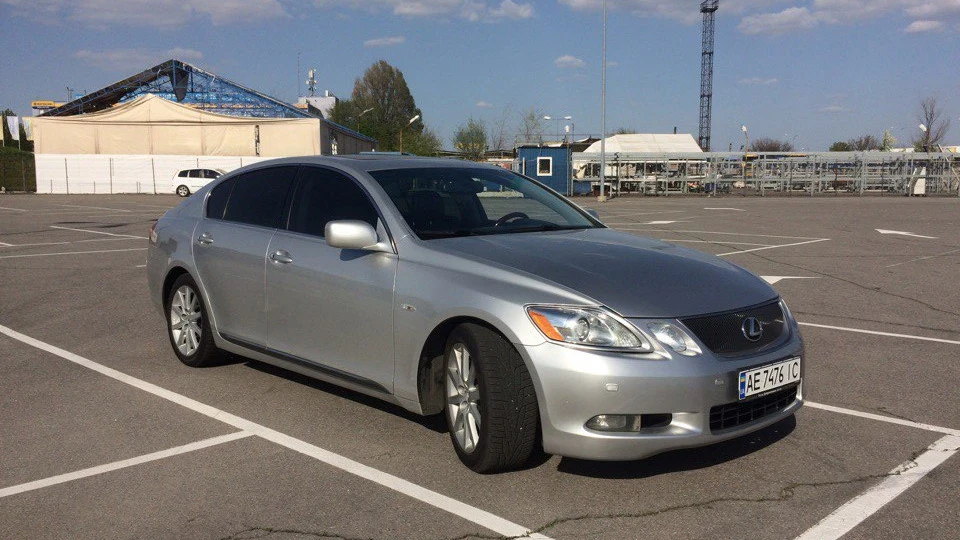 Lexus GS 300 V6 SILVER FURY 3
