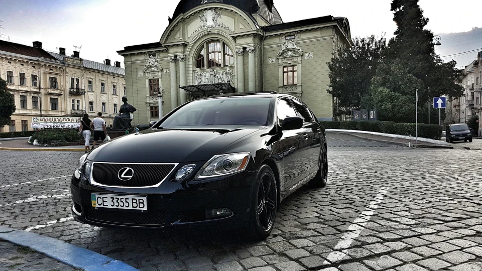 Lexus GS 3.5 awd 4