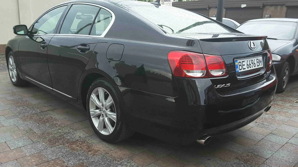 Lexus GS 350 awd 5