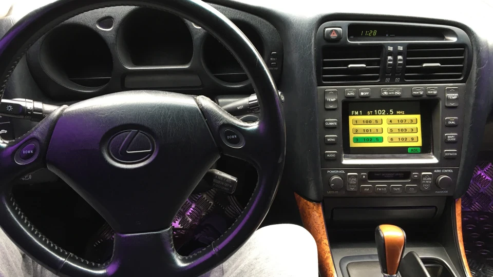 Lexus GS 4-х літрова гармата