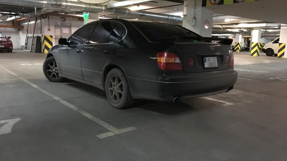 Lexus GS 4-х літрова гармата 4