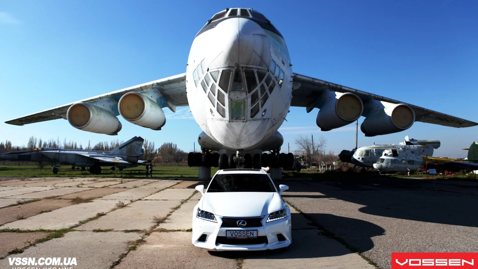 Lexus GS 450h & Wald 2