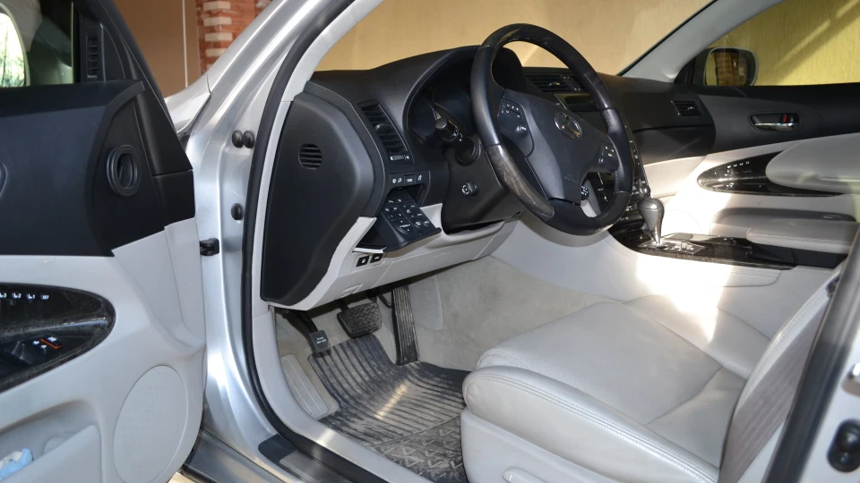 Lexus GS 460 Limited 3