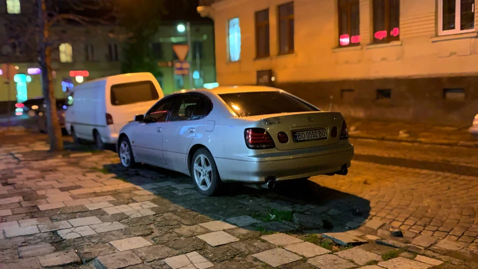 Lexus GS Баржа 2