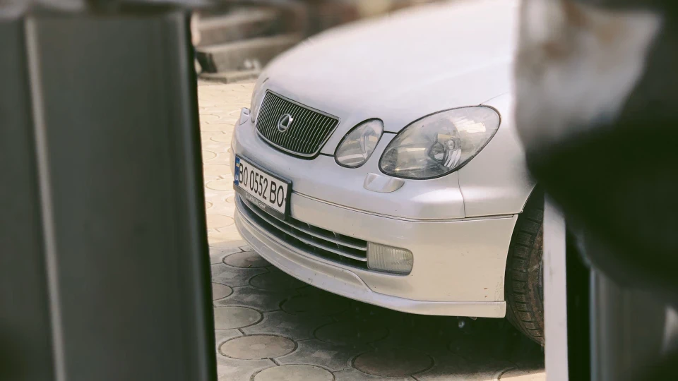 Lexus GS Баржа 4