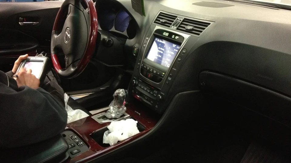 Lexus GS GS300 RWD 2