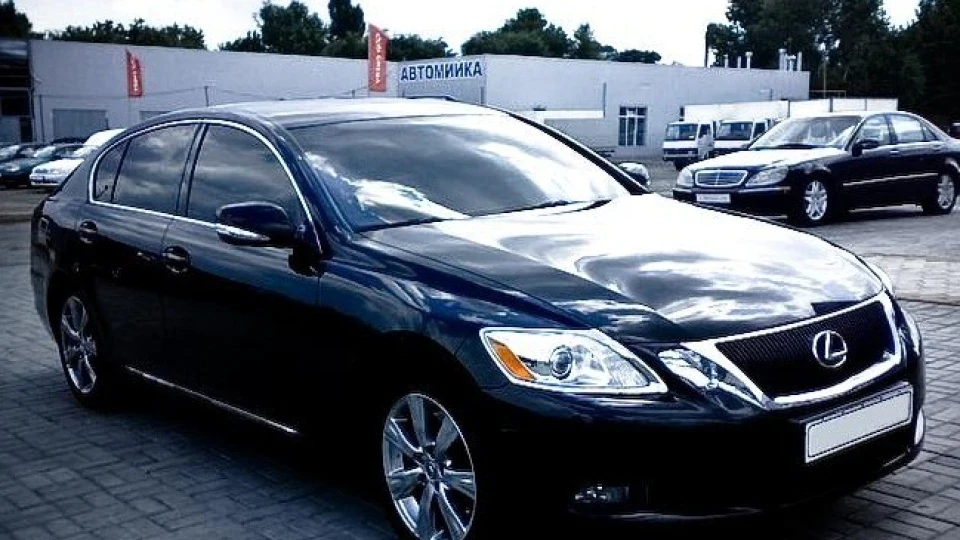 Lexus GS _повний солідол_