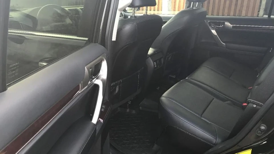 Lexus GX 5