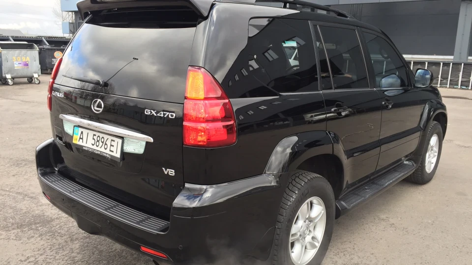 Lexus GX 4