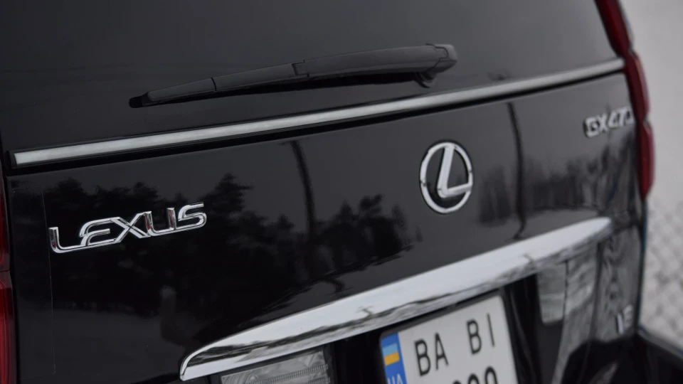 Lexus GX 4