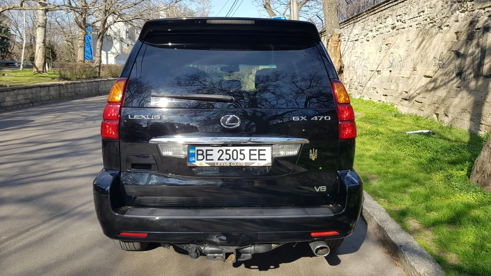 Lexus GX 3