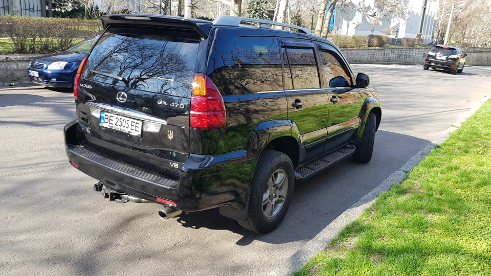 Lexus GX 4