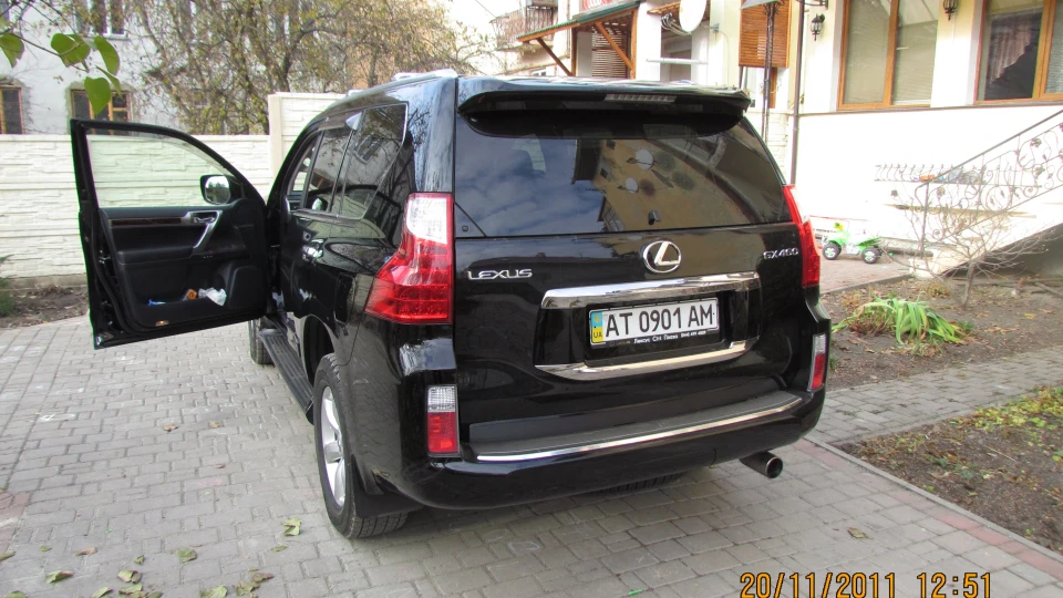Lexus GX 3