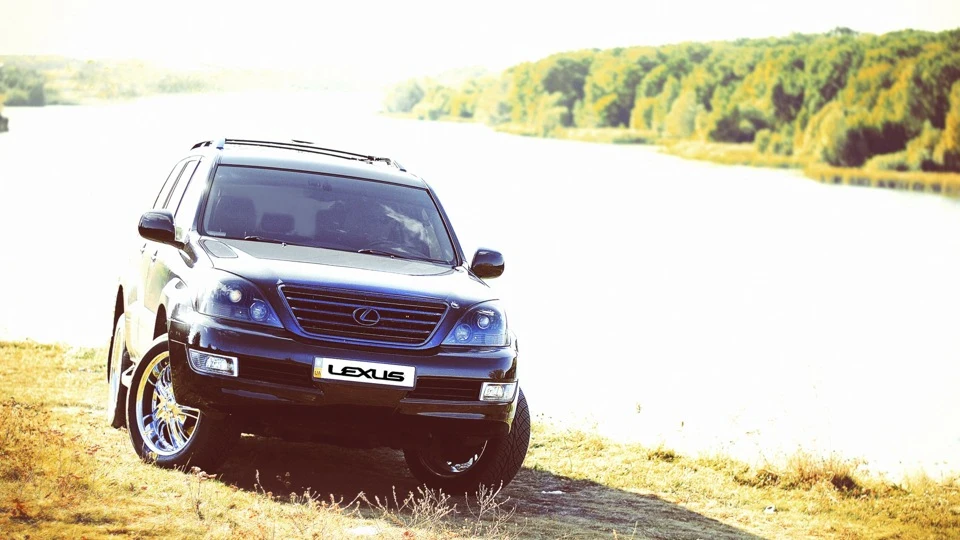 Lexus GX Blackness 4