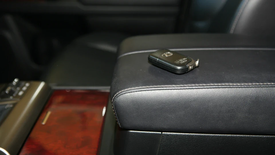 Lexus GX срібло 3