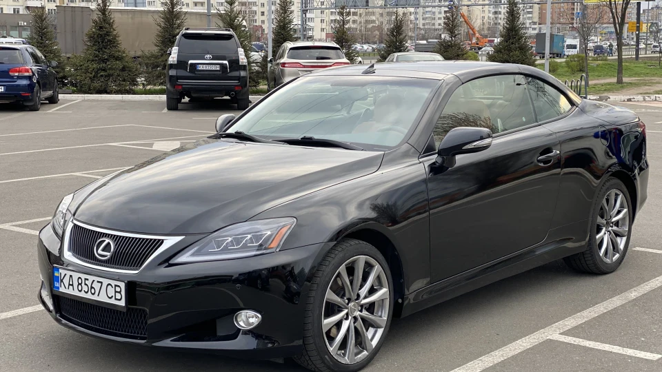 Lexus IS Convertible Кабрик