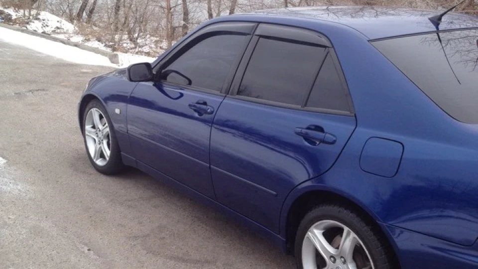 Lexus IS 5
