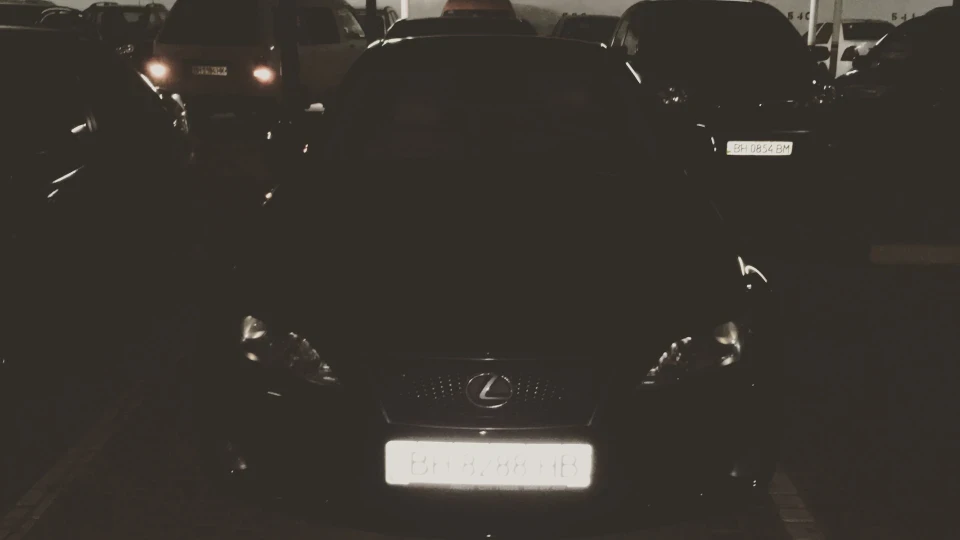 Lexus IS 2