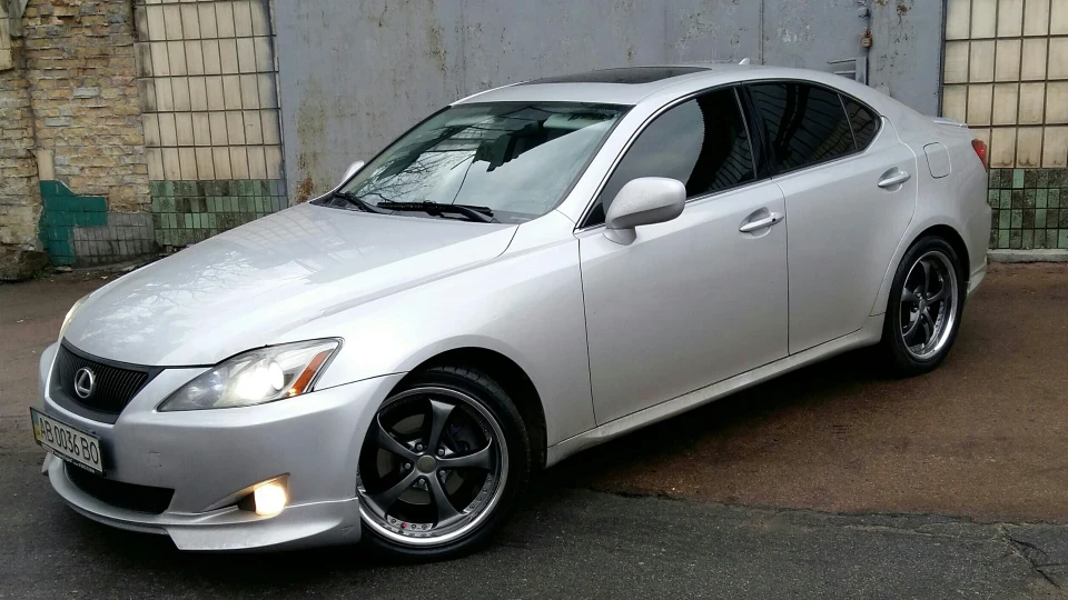 Lexus IS 3