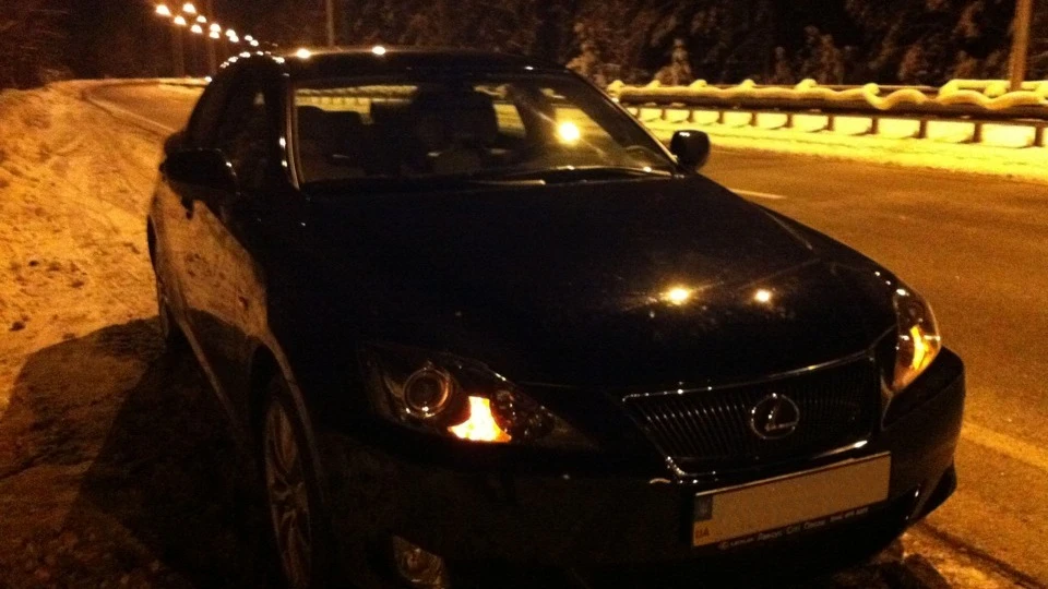 Lexus IS 2