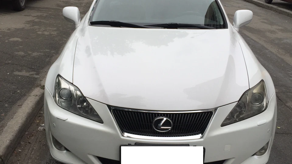 Lexus IS 2