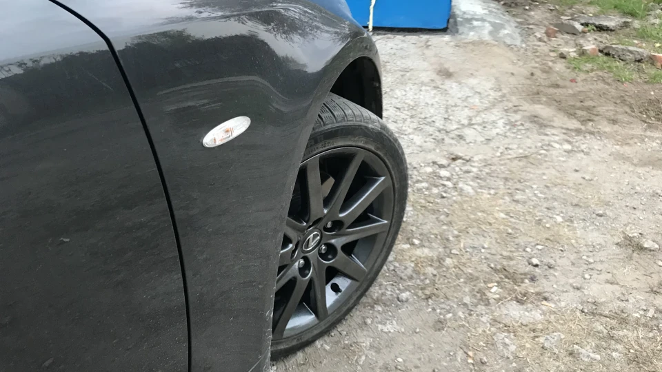 Lexus IS