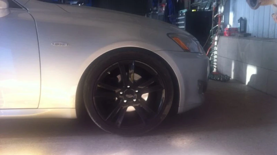 Lexus IS 2